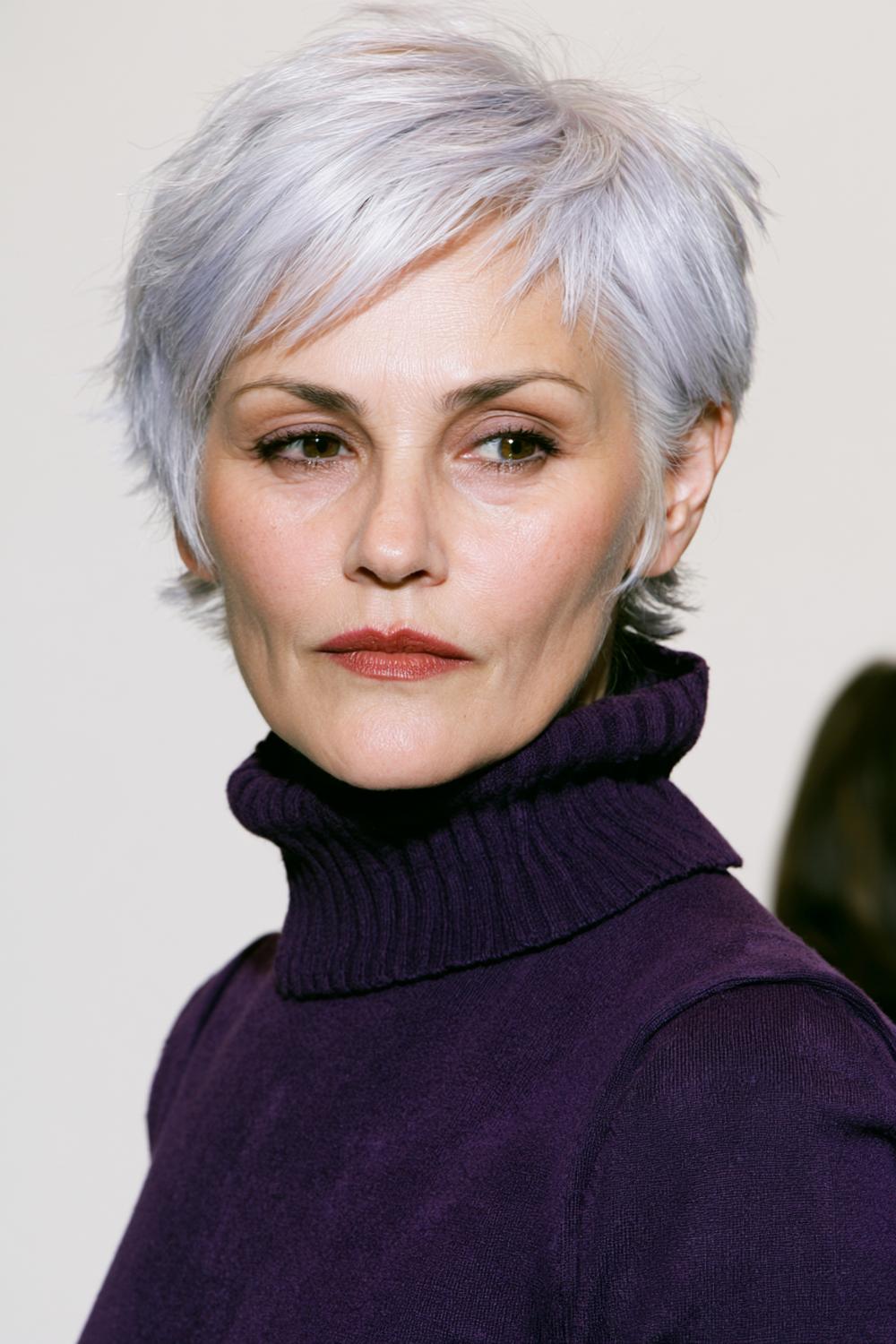 Moderner Pixie mit texturiertem Finish