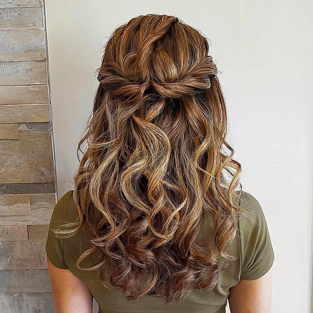 Alltag Locken halb hoch