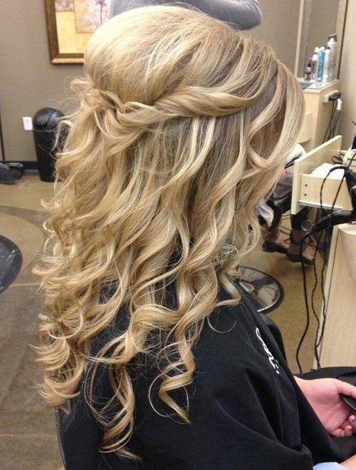 Locken mit seitlichen Twists