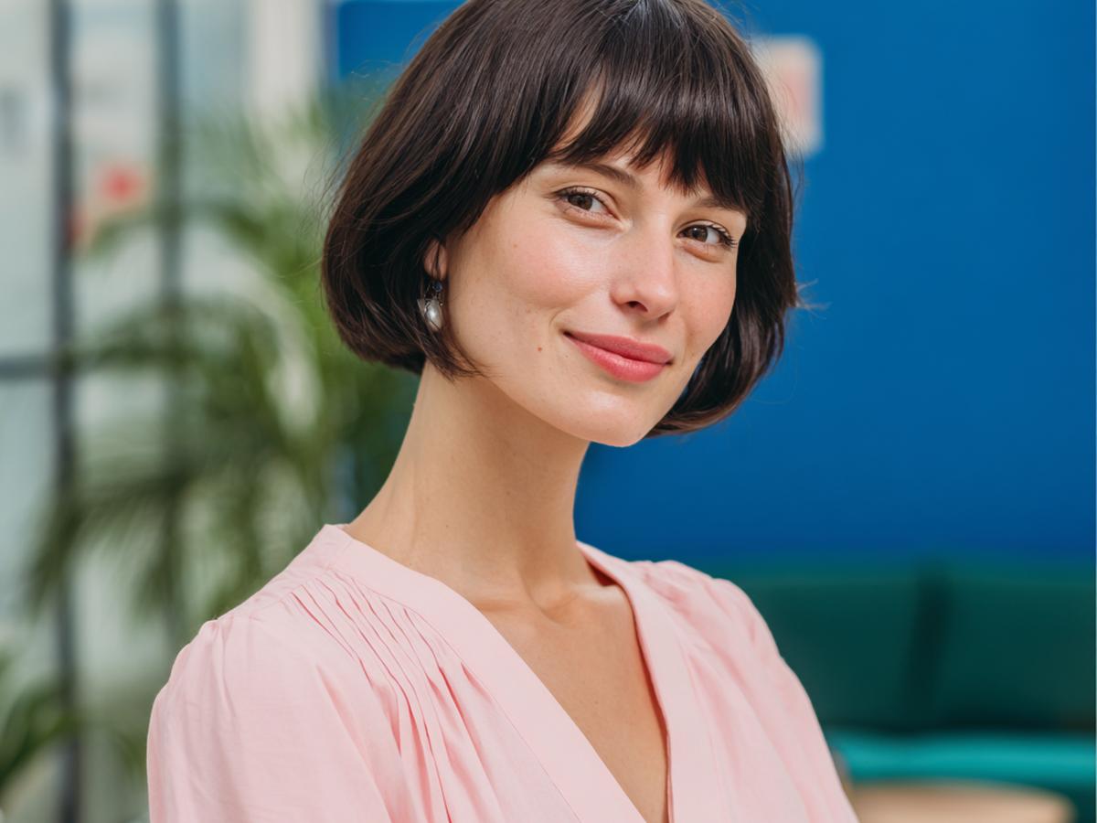 Dunkelbrauner Bob Mit Pony