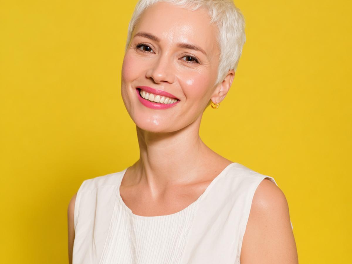 Sehr Kurzer Wei&szlig;er Pixie