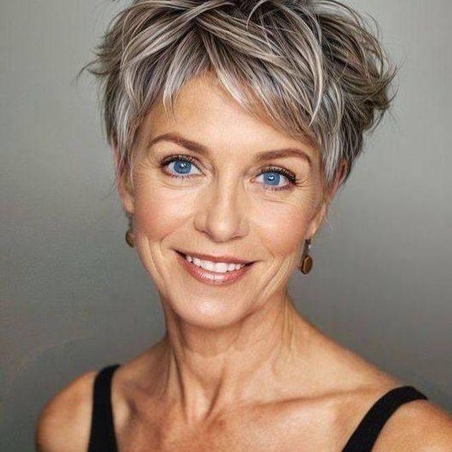 Pixie Cut mit Deckhaar Volumen